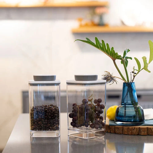 ANKOMN Turn-N-Seal Vacuum Storage Canister 1.2L – Crystal Clear